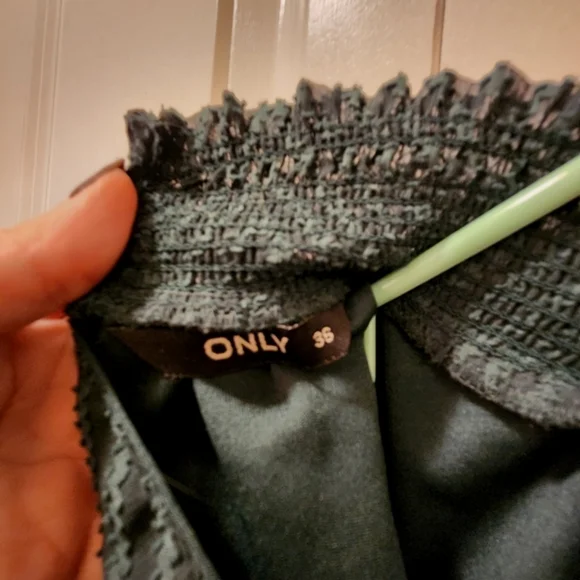 ONLY Emerald Green Chevron Blouse with Sheer Sleeves - S/4/36 - Picture 9 of 10